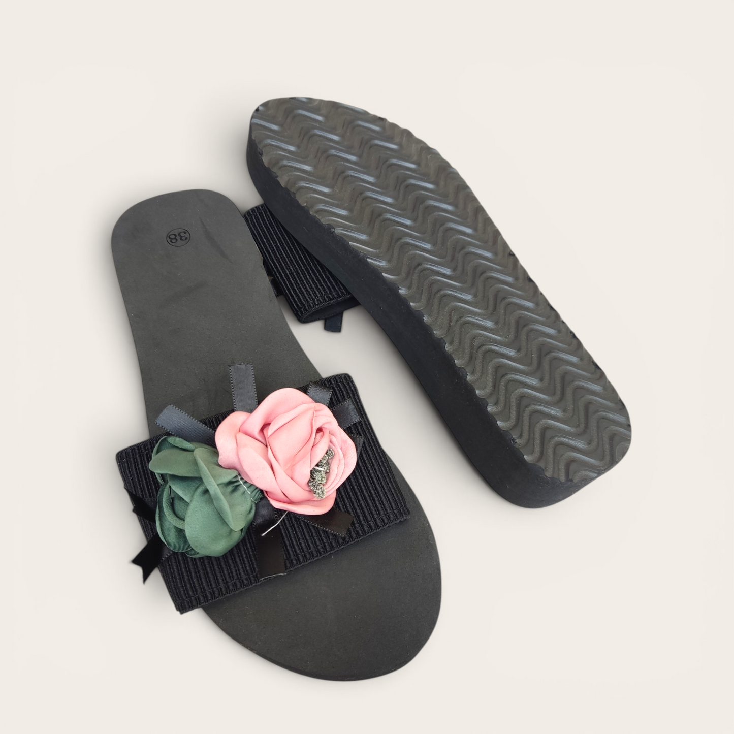 Foamish flowers slippers