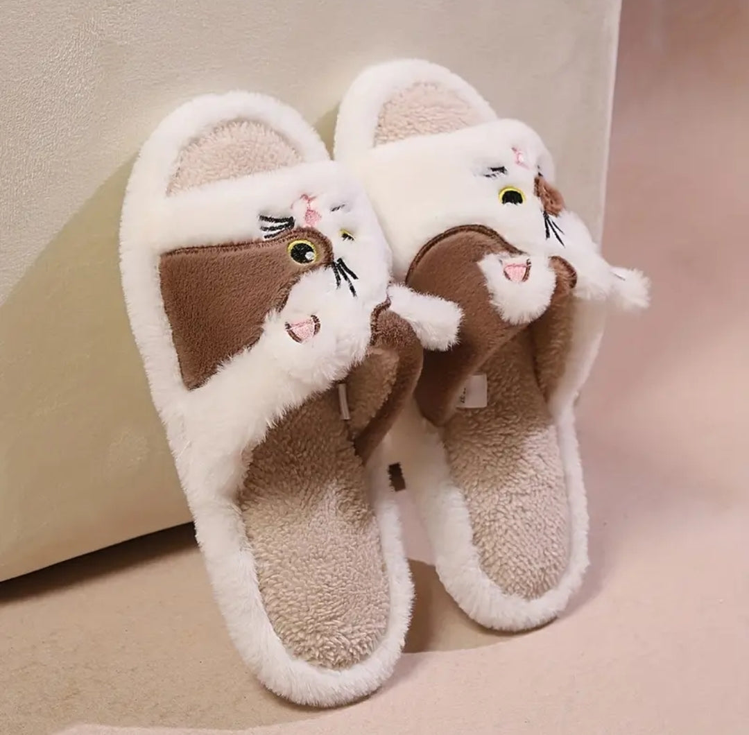 Kitty Carpet slippers-Brown