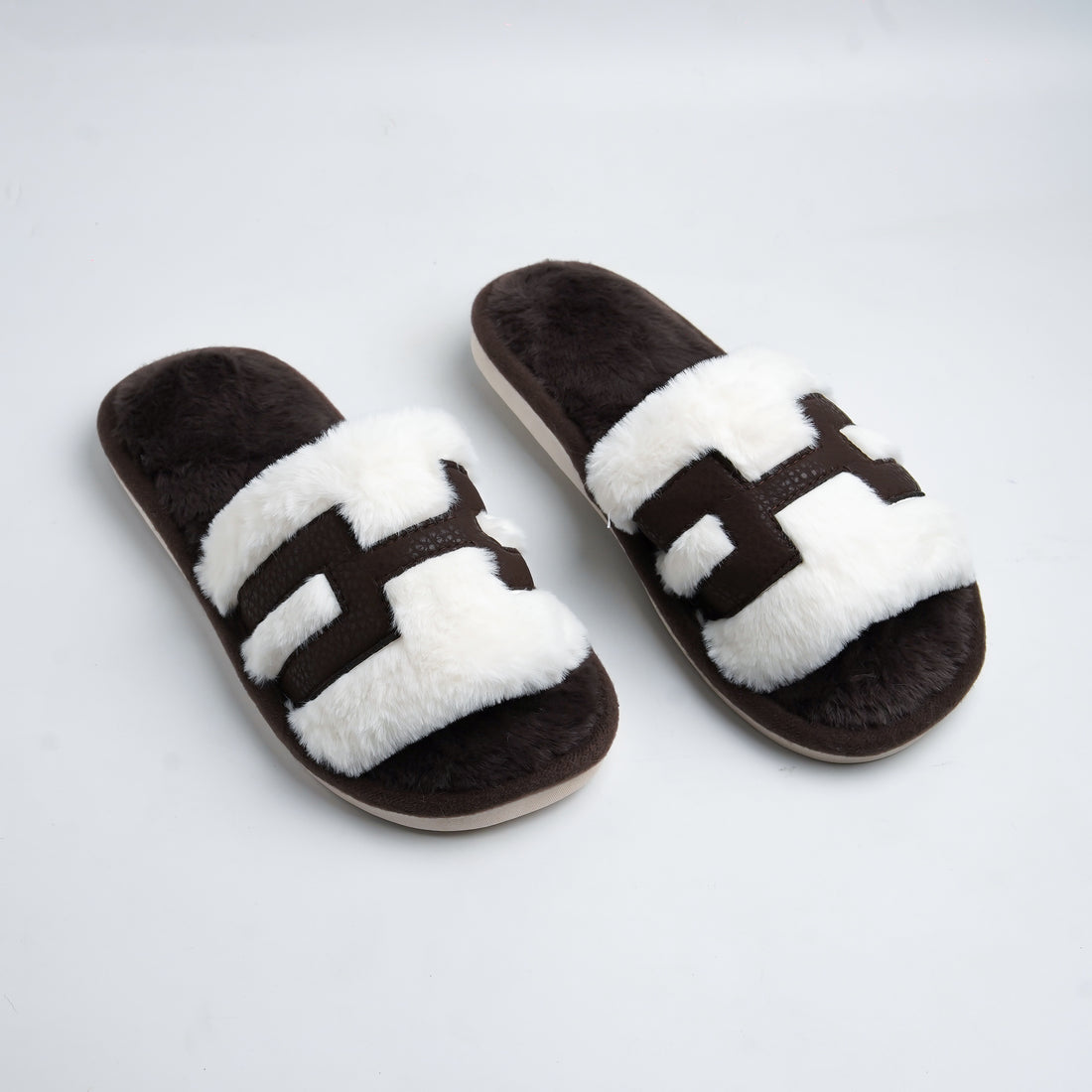 H fur slides-coffee