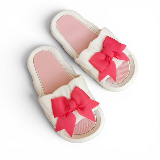 Knot slippers-white