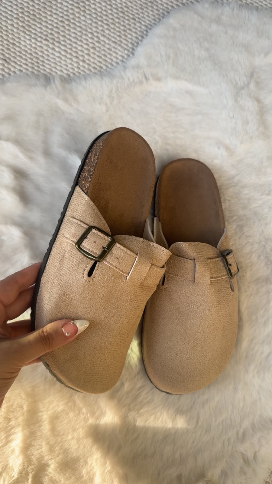 Suede velvet mules-Beige