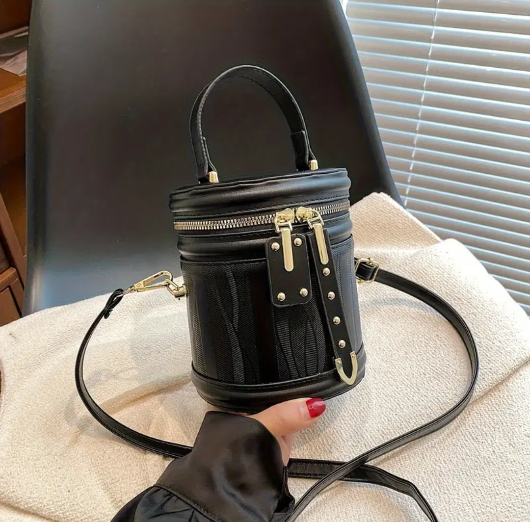 Bucket cross body bag