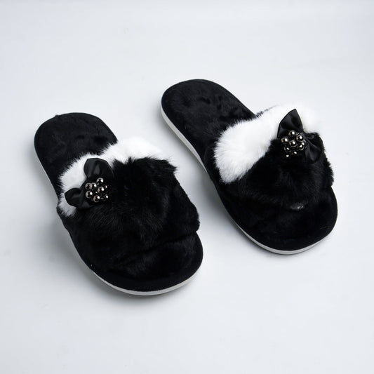 Pearls fur slides-Black