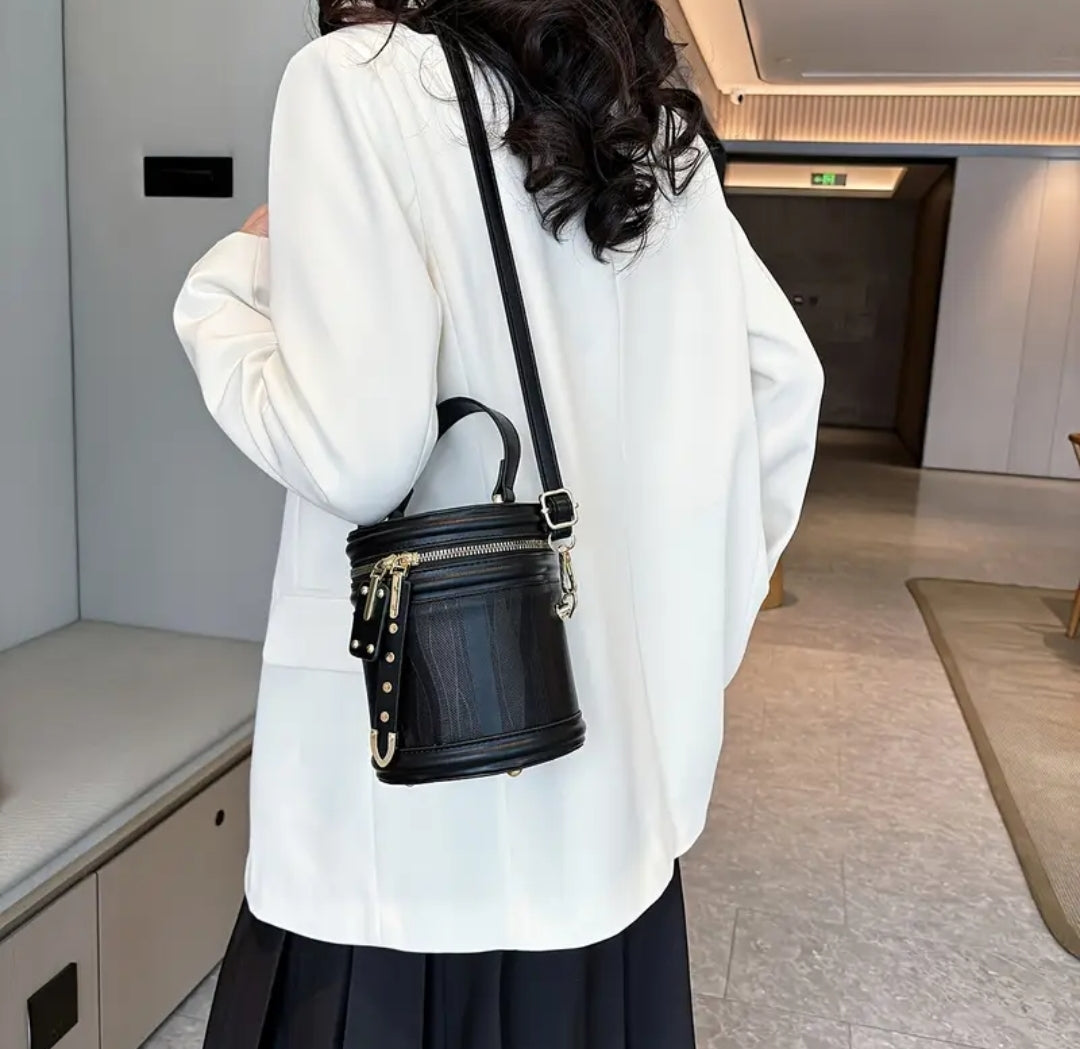 Bucket cross body bag