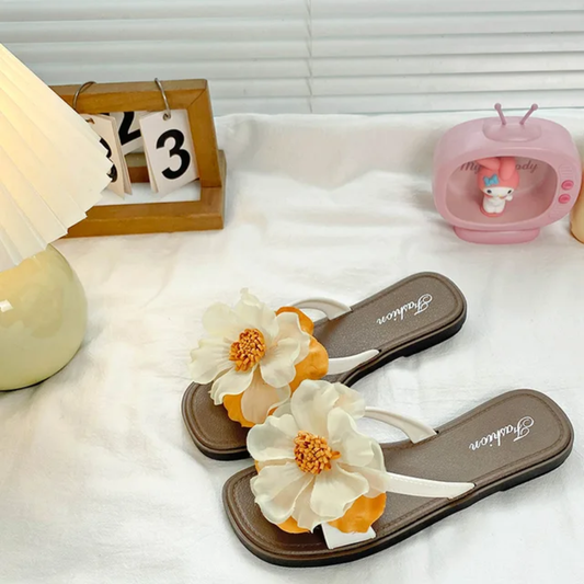 Sunflower flipflops-White