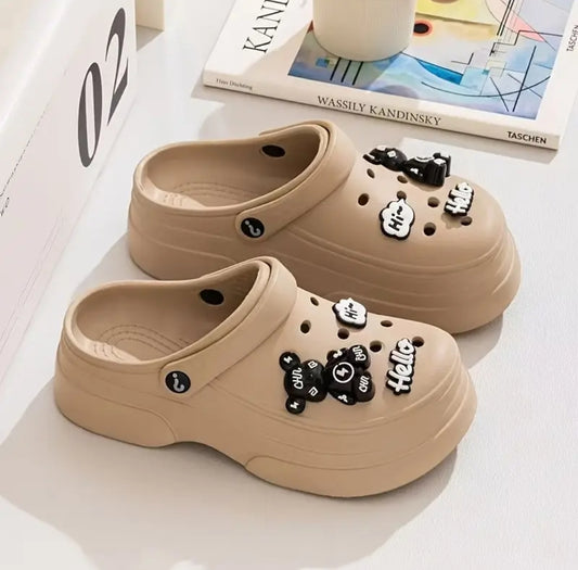 Eva bear clogs