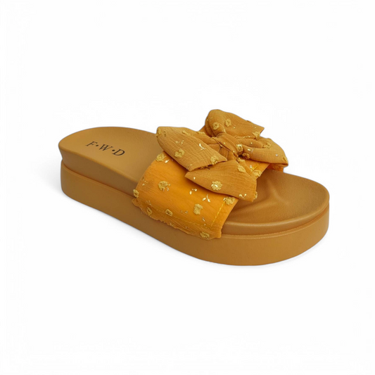 Tie bow wedge